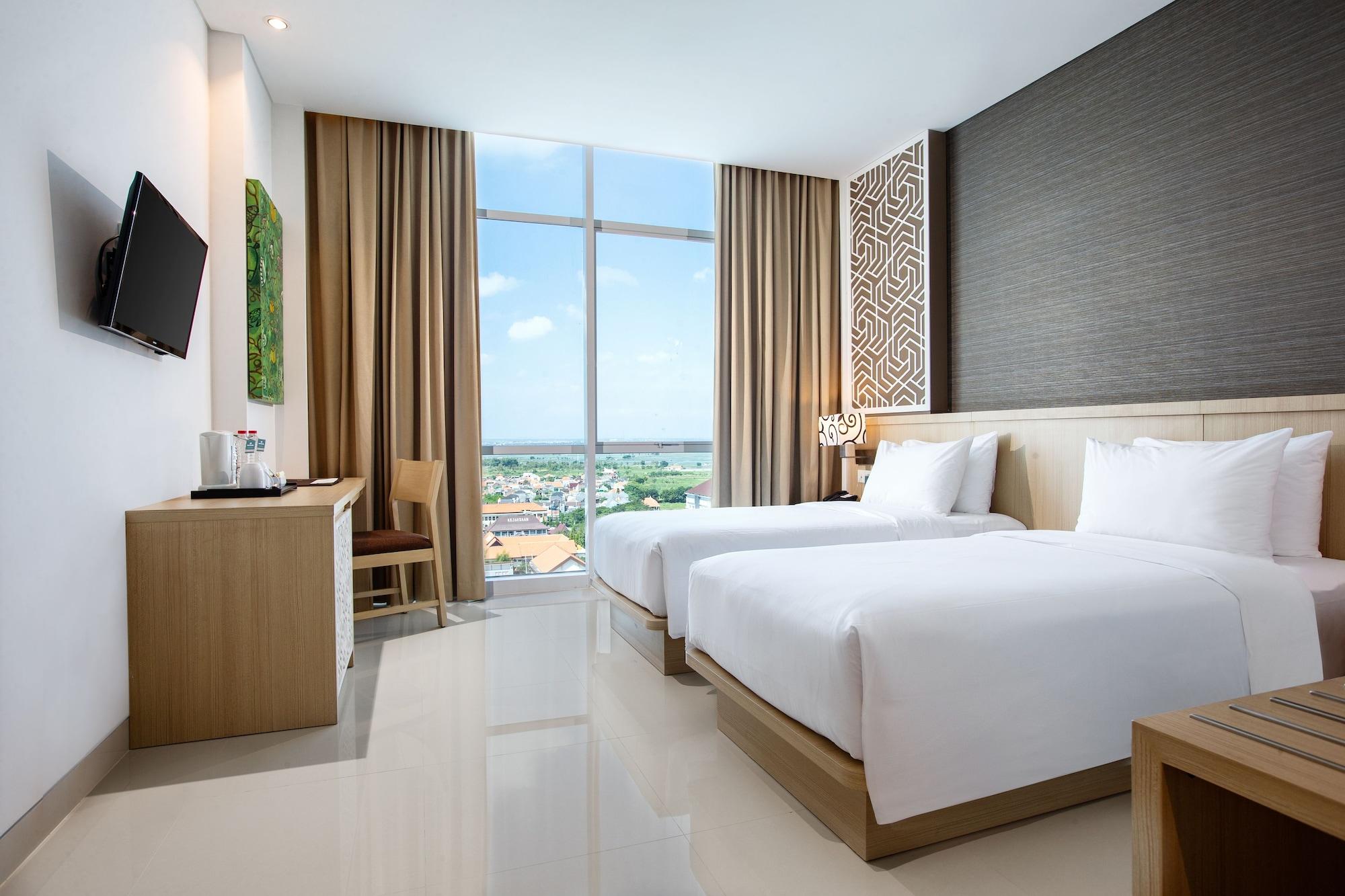Hotel Santika Gresik Exterior photo